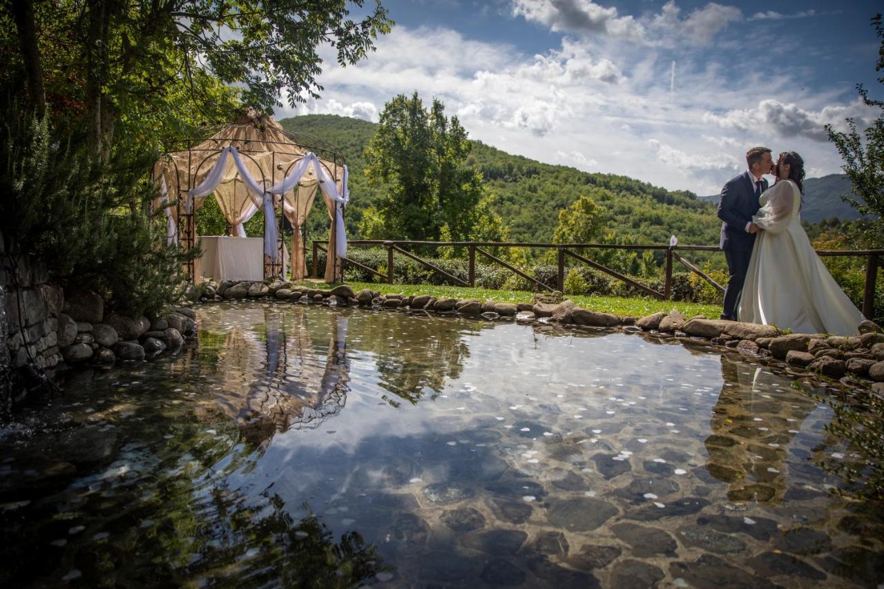 Гостьовий будинок Borgo Casale Albareto  Екстер'єр фото