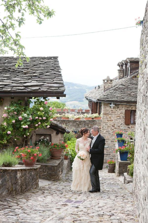 Гостьовий будинок Borgo Casale Albareto  Екстер'єр фото